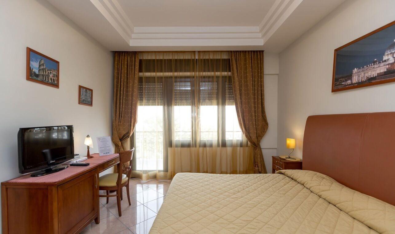 Ranch Palace Hotel Naples Luaran gambar