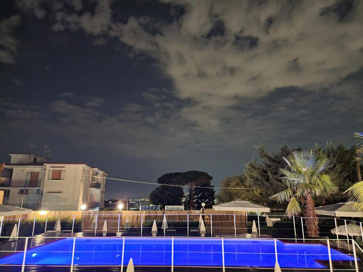 Ranch Palace Hotel Naples Luaran gambar