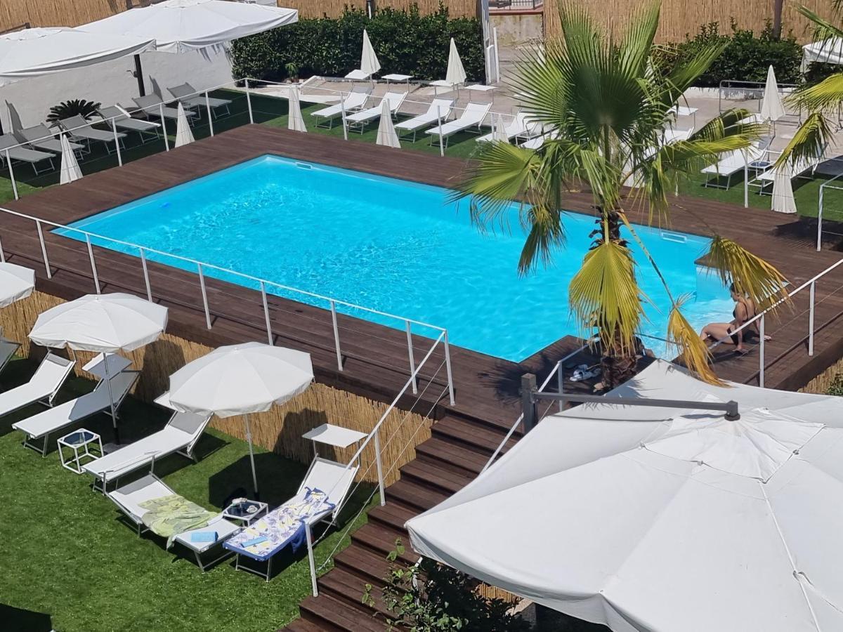 Ranch Palace Hotel Naples Luaran gambar